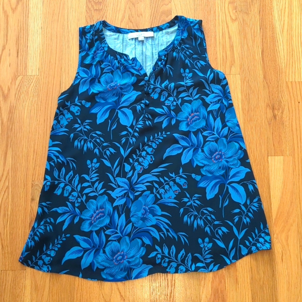 LOFT Mixed Media Blue Floral Henley Shell XS